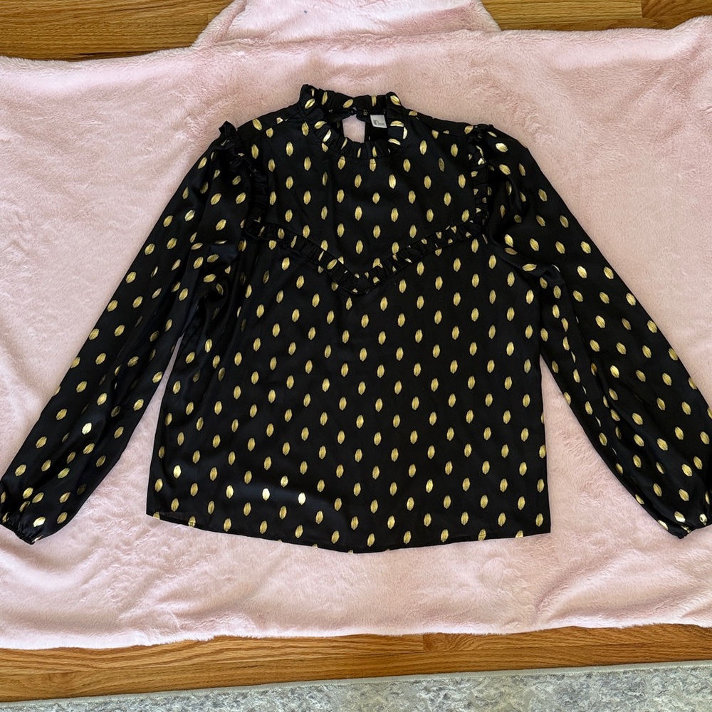 Black Blouse with Gold Dot Print ** Bundle 5+ items and name your offer!!! 💖💞